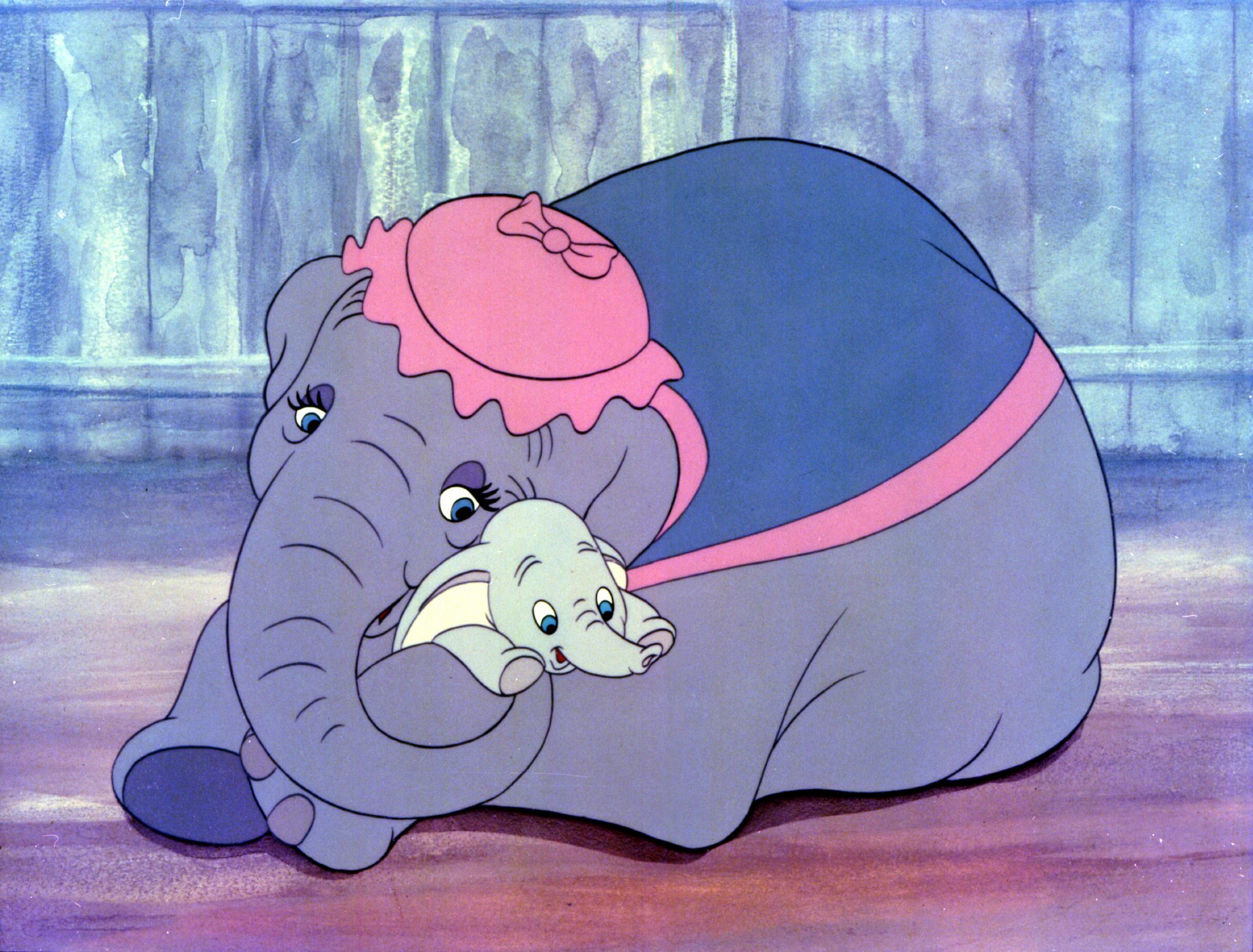 Слоненок про маму