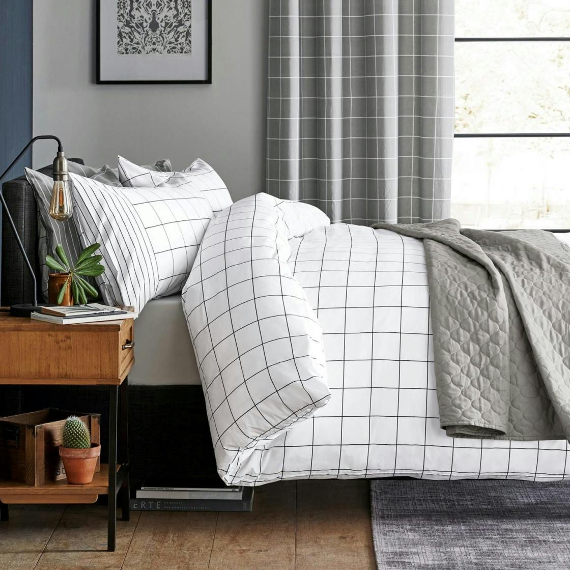 Shop The Most Beautiful Sheets For Grown Up Bedrooms