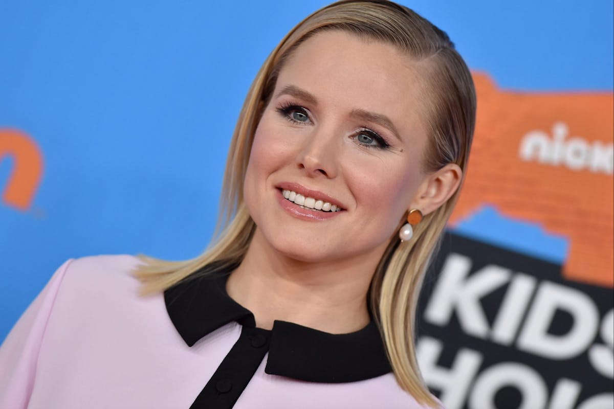 Actress Kristen Bell attends Nickelodeon's 2018 Kids' Choice Awards at The Forum on March 24, 2018 in Inglewood, California