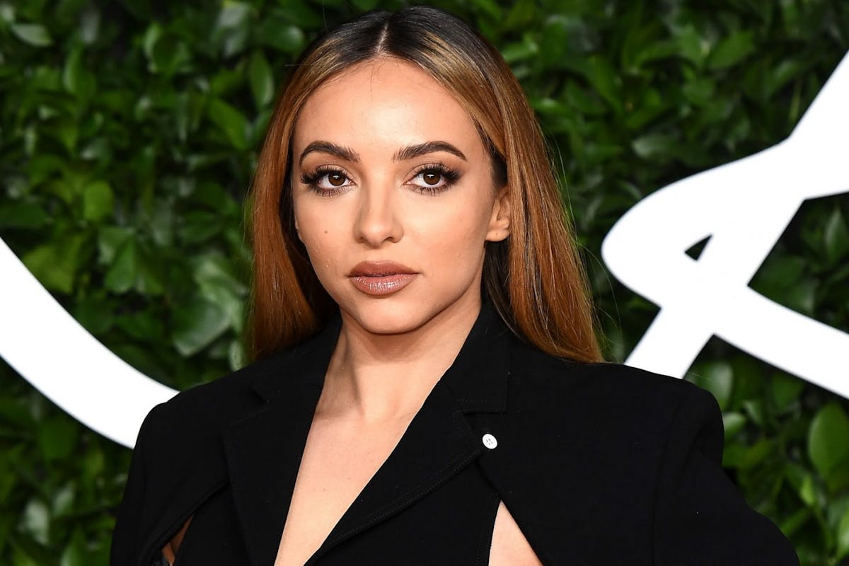 Little Mix's Jade Thirlwall's bold blue hair - wide 2