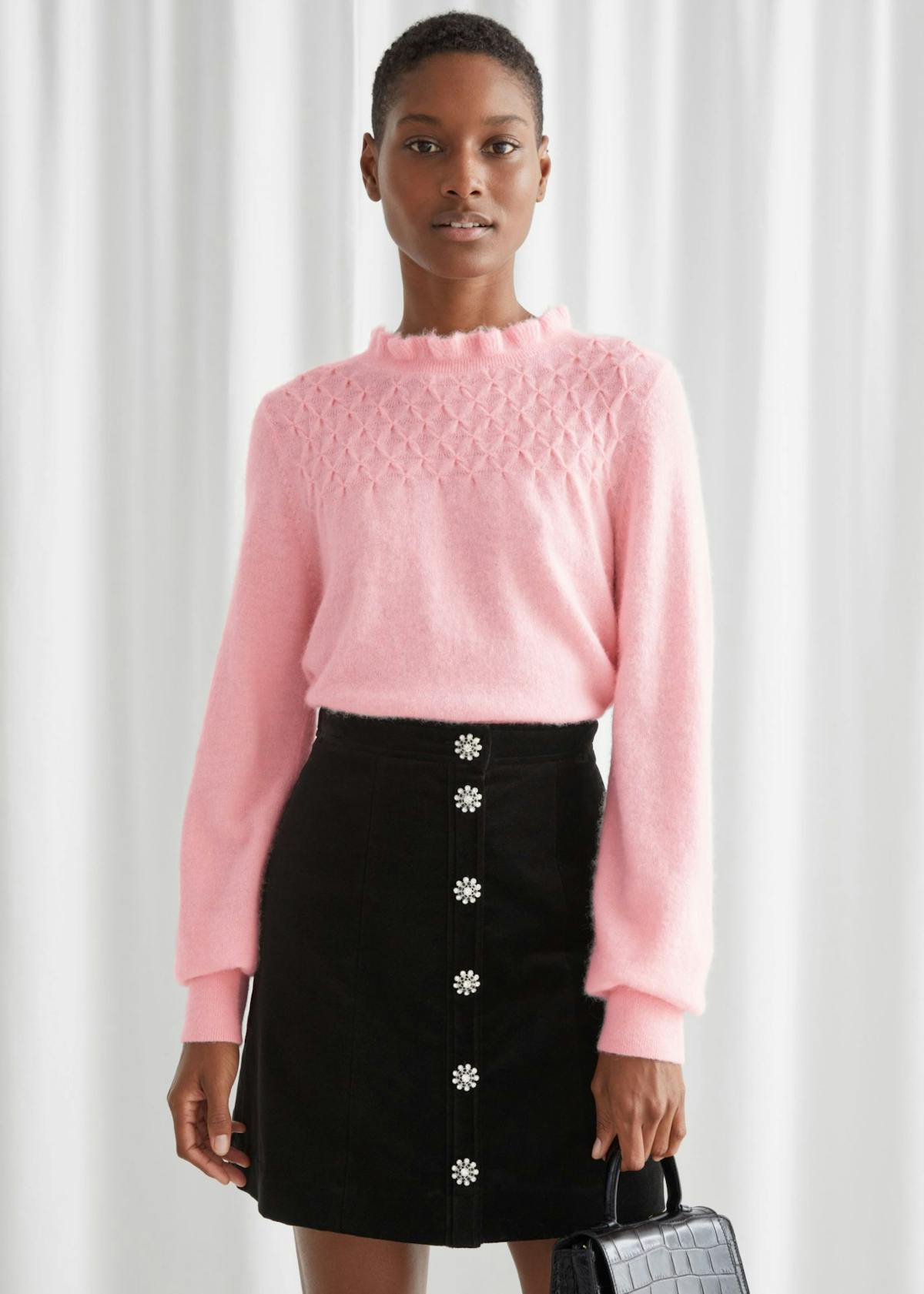 12 pastel jumpers to uplift your winter outfit