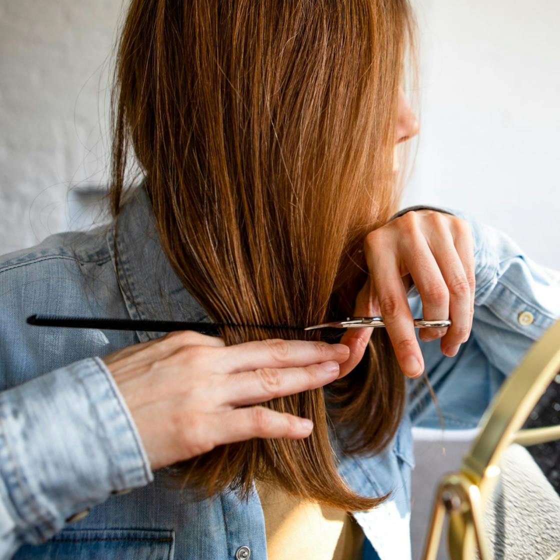 How to cut hair your own hair at home, for all hair lengths