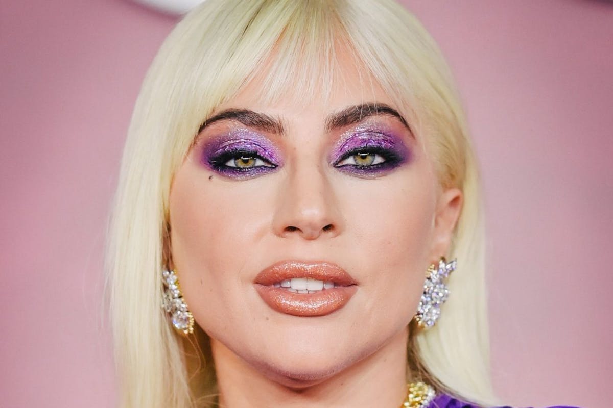 Purple eyeshadow: Lady Gaga