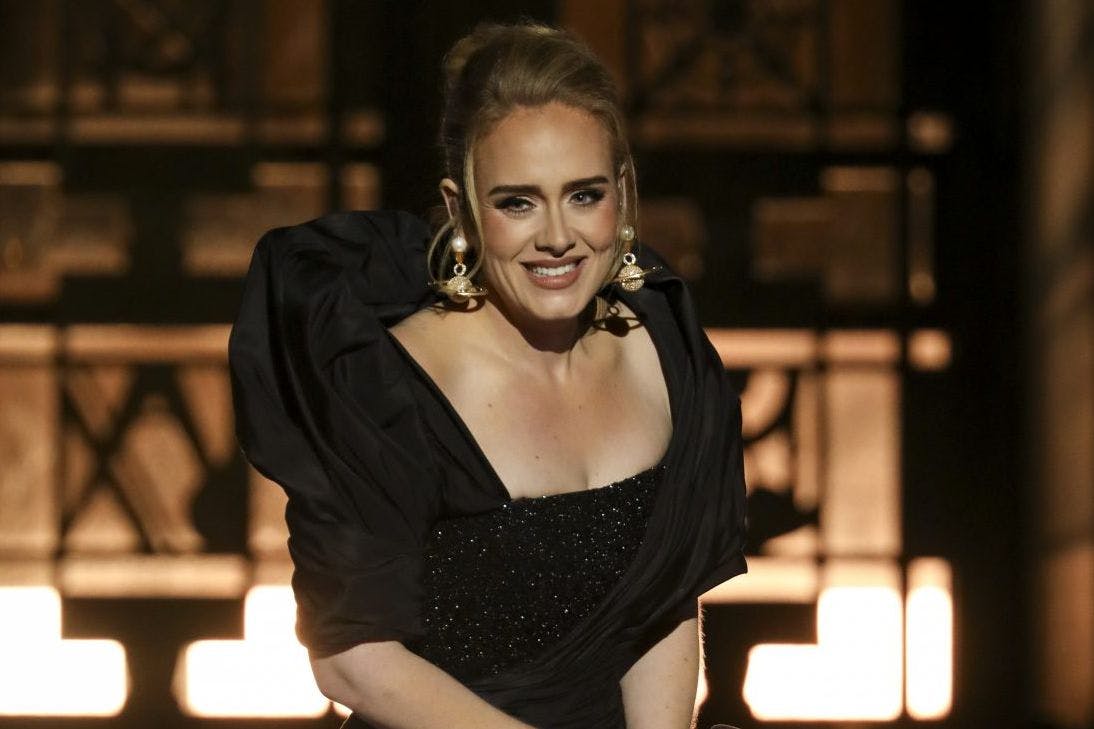 Adele style: the star wears Vivienne Westwood earrings for One Night Only concert