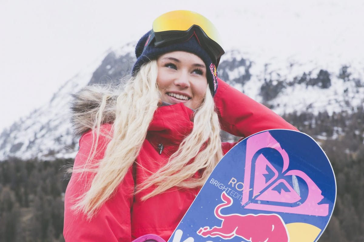 Katie Oremerod with Roxy snowboard