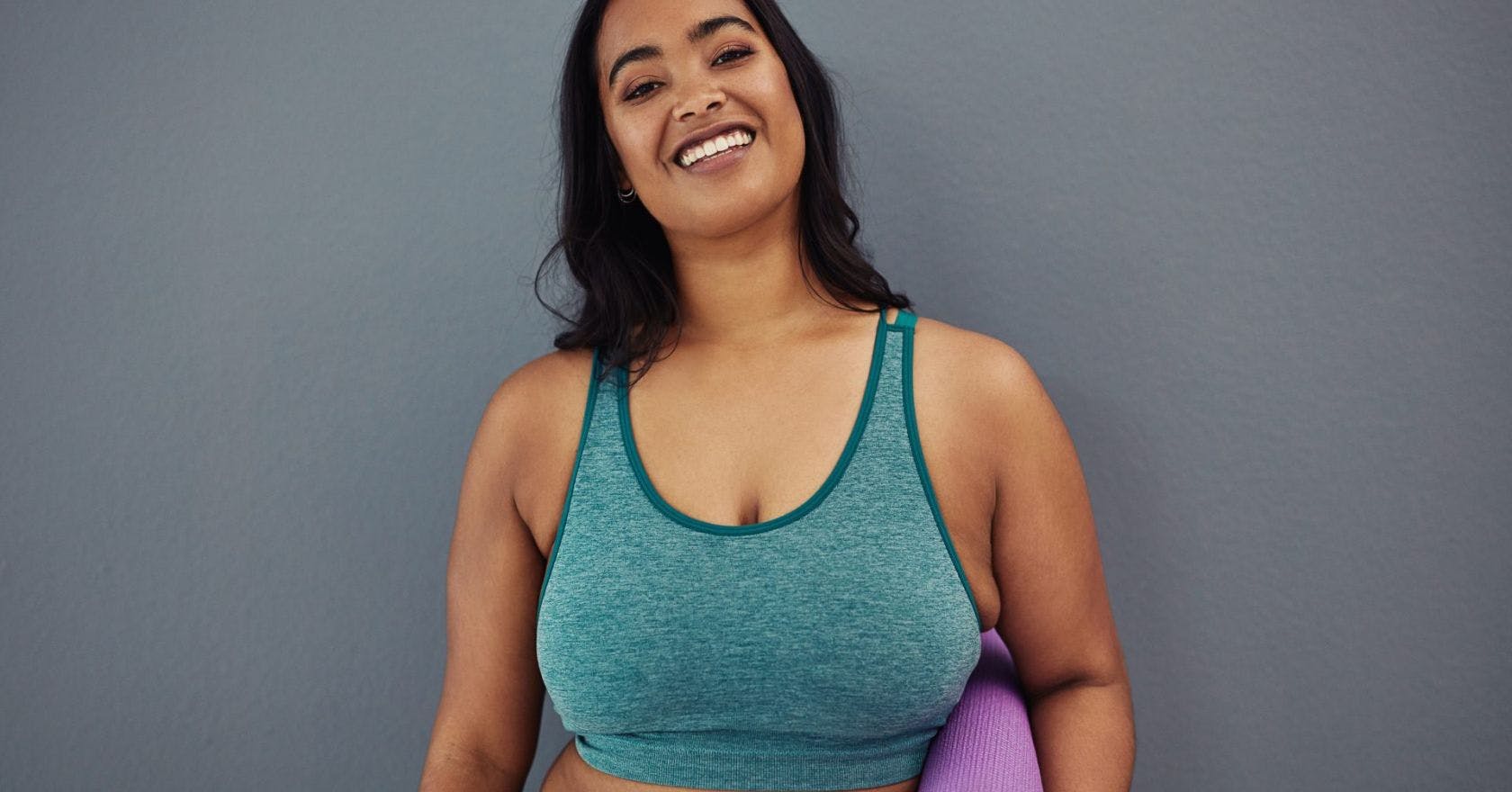 How to improve body image in fitness: wear a sports bra